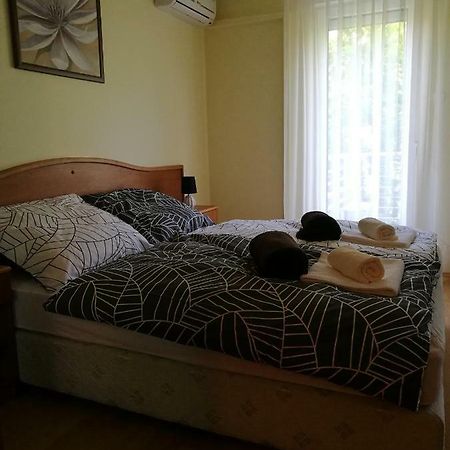 Niki Apartman ヘーヴィーズ エクステリア 写真