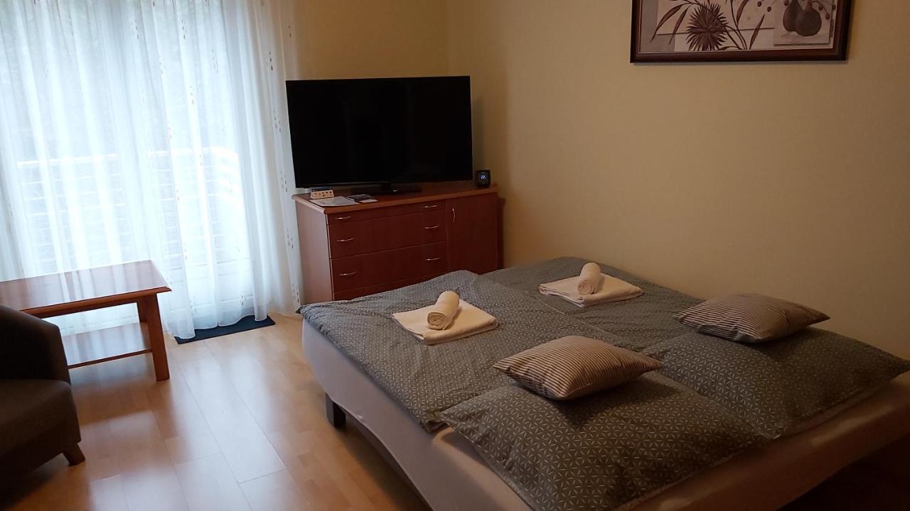 Niki Apartman ヘーヴィーズ エクステリア 写真