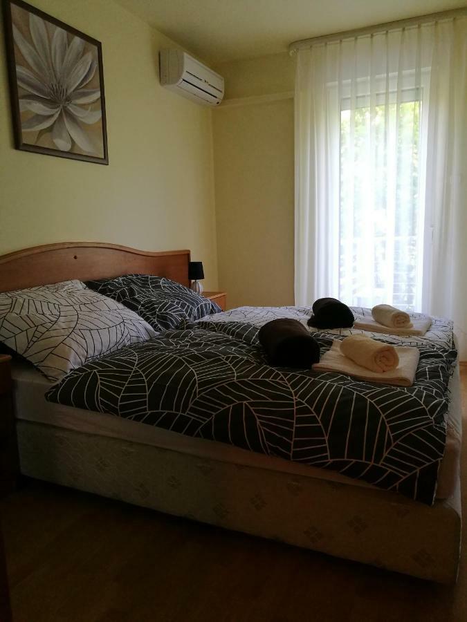 Niki Apartman ヘーヴィーズ エクステリア 写真